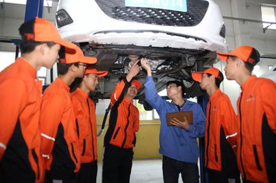 黔南民族职业技术学院汽车运用与维修